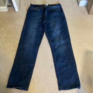 Urban Pipeline Max Flex relaxed straight 32 x 32 Jeans.